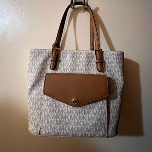 Michael Kors shoulder bag. Essentially brand new.